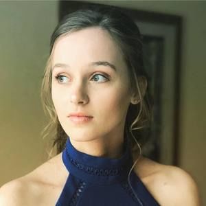 Meet your Posher, Abigail